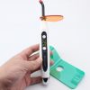Lampada LED per fotopolimerizzazione dei compositi