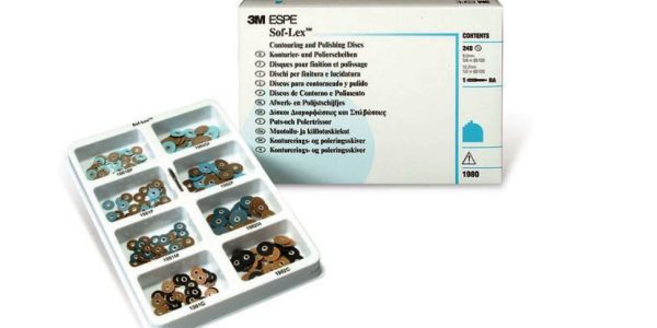 Sof Lex Pop On XT Kit 1980 3M Assortimento da 240 dischi + 1 mandrino CA